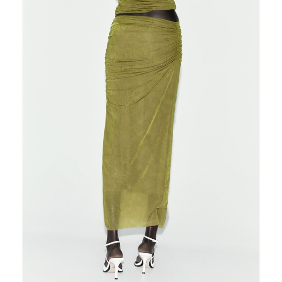 ZARA Ruched Tulle Skirt - Picture 2 of 10